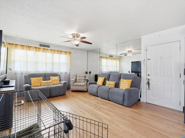 199 Avenue A, Bayonne City, NJ 07002