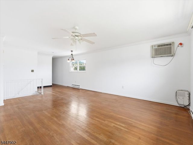 199 Avenue A, Bayonne City, NJ 07002