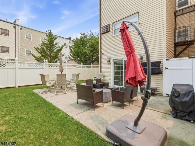 199 Avenue A, Bayonne City, NJ 07002