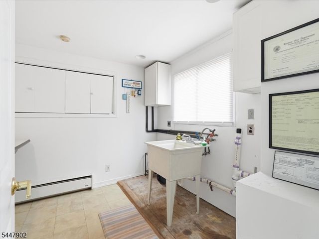 199 Avenue A, Bayonne City, NJ 07002