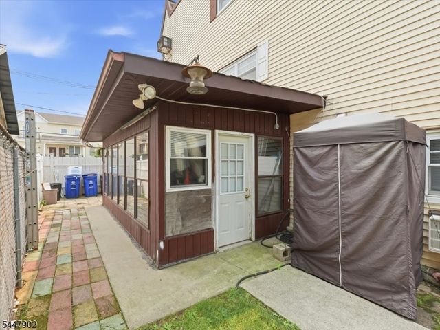 199 Avenue A, Bayonne City, NJ 07002