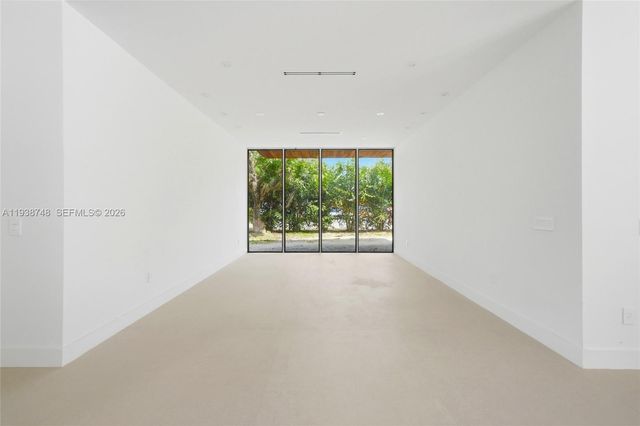 4150 Loquat Ave, Miami, FL 33133