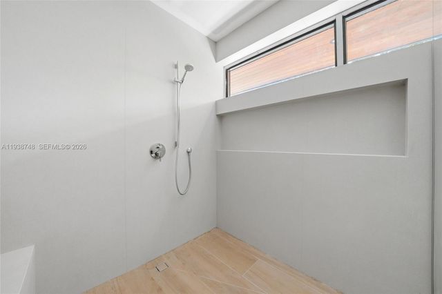 4150 Loquat Ave, Miami, FL 33133