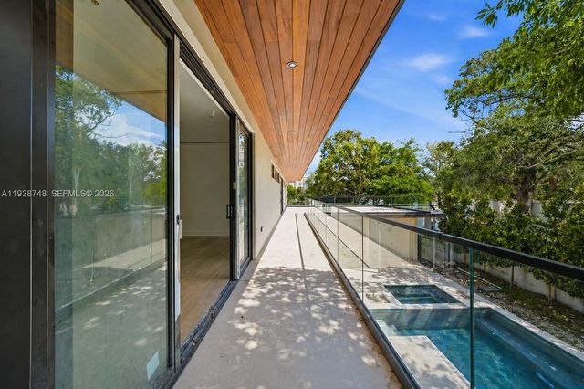 4150 Loquat Ave, Miami, FL 33133