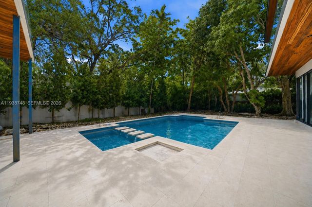 4150 Loquat Ave, Miami, FL 33133