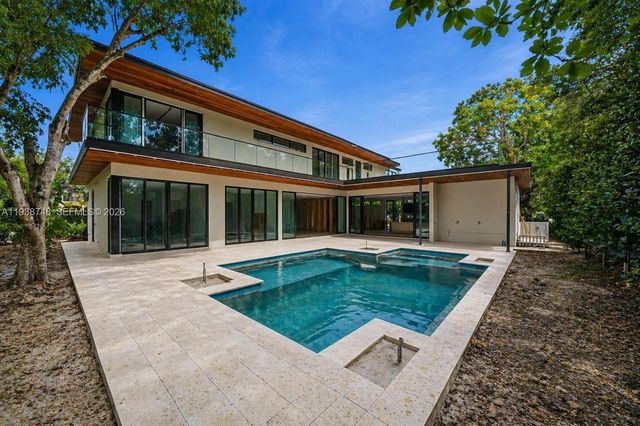 4150 Loquat Ave, Miami, FL 33133