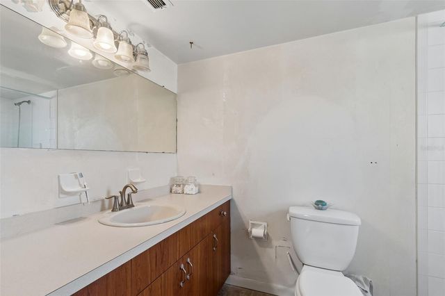 3873 50TH AVENUE S, St Petersburg, FL 33711