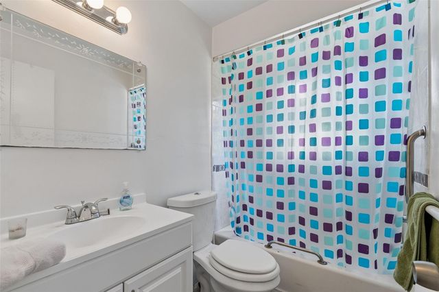 3873 50TH AVENUE S, St Petersburg, FL 33711