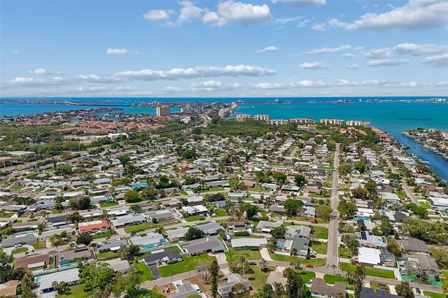 3873 50TH AVENUE S, St Petersburg, FL 33711