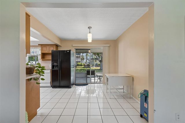 3873 50TH AVENUE S, St Petersburg, FL 33711
