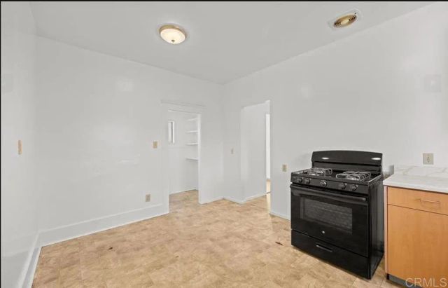 3815 Birch, San Diego, CA 92113