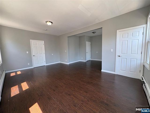 119-121 End Avenue 2, Newark, NJ 07106