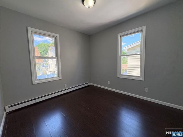 119-121 End Avenue 2, Newark, NJ 07106