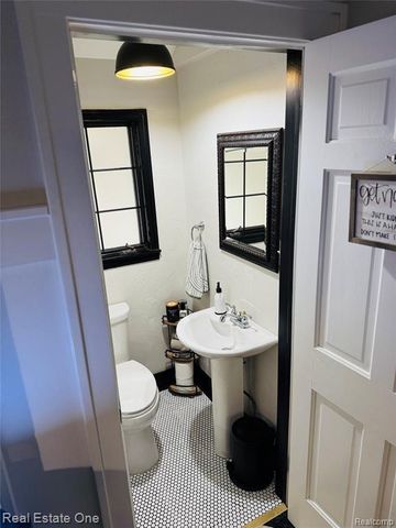 22601 W Main Street, Armada, MI 48005