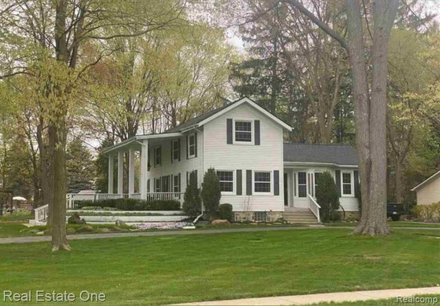 22601 W Main Street, Armada, MI 48005