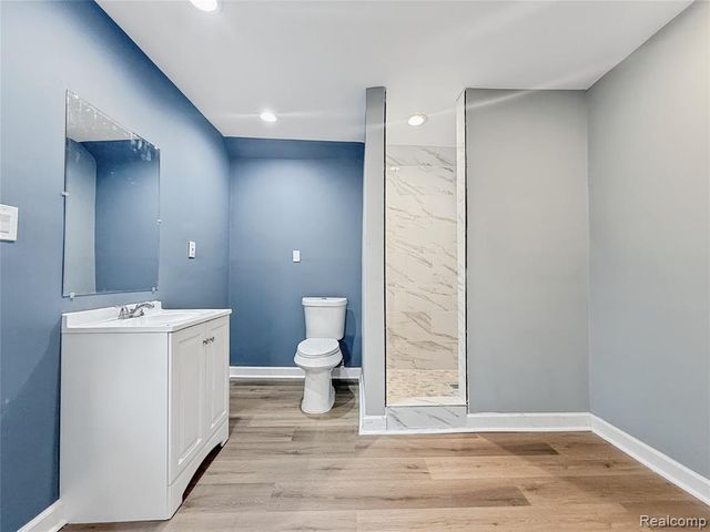 9920 Balfour Road, Detroit, MI 48224