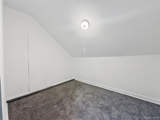9920 Balfour Road, Detroit, MI 48224