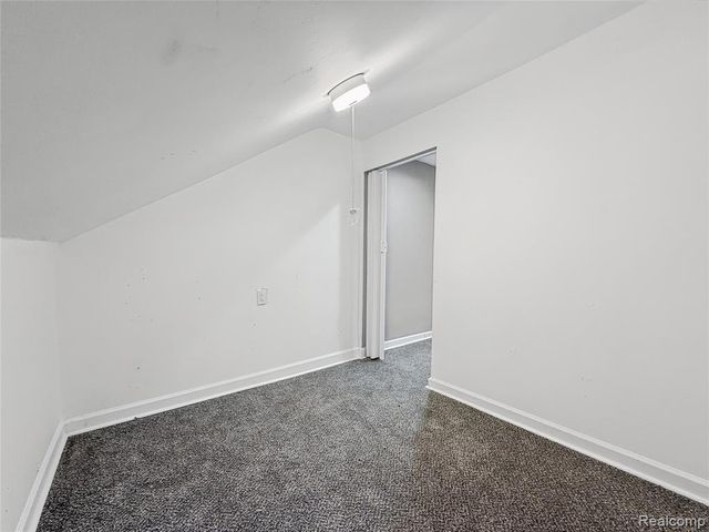9920 Balfour Road, Detroit, MI 48224