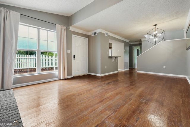 551 Summit Lane SW, Marietta, GA 30008