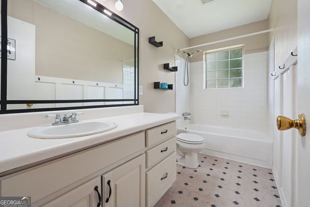 551 Summit Lane SW, Marietta, GA 30008