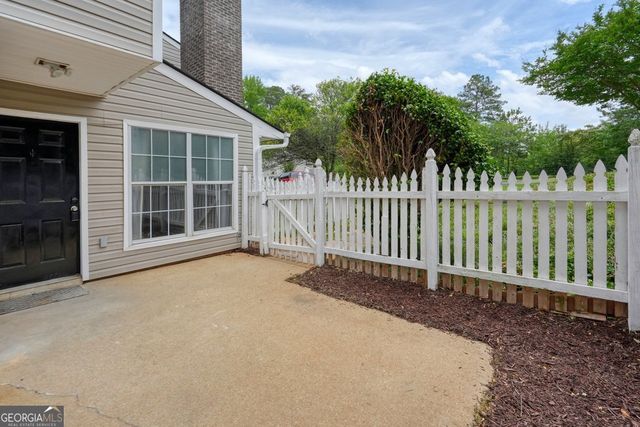 551 Summit Lane SW, Marietta, GA 30008