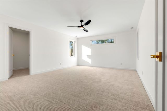 17 Lucy Way, Haverhill, MA 01832