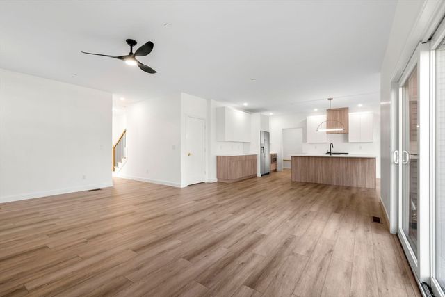 17 Lucy Way, Haverhill, MA 01832