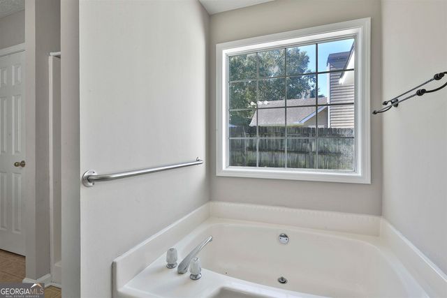 170 Landing Drive, Fayetteville, GA 30214