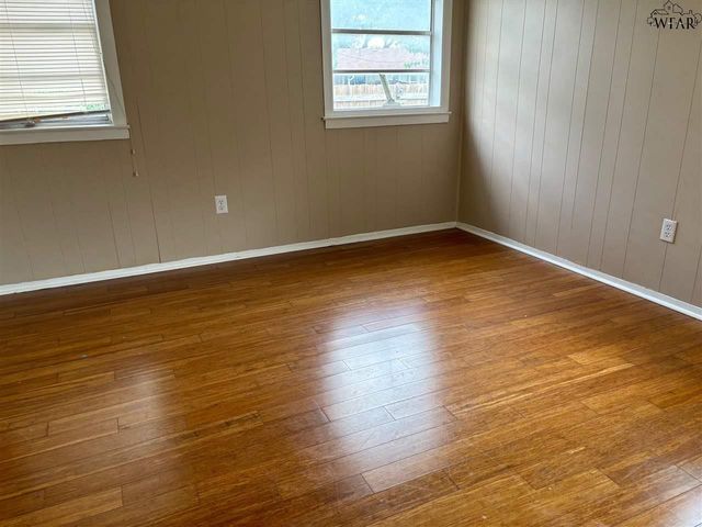 4009 BOREN AVENUE, Wichita Falls, TX 76308