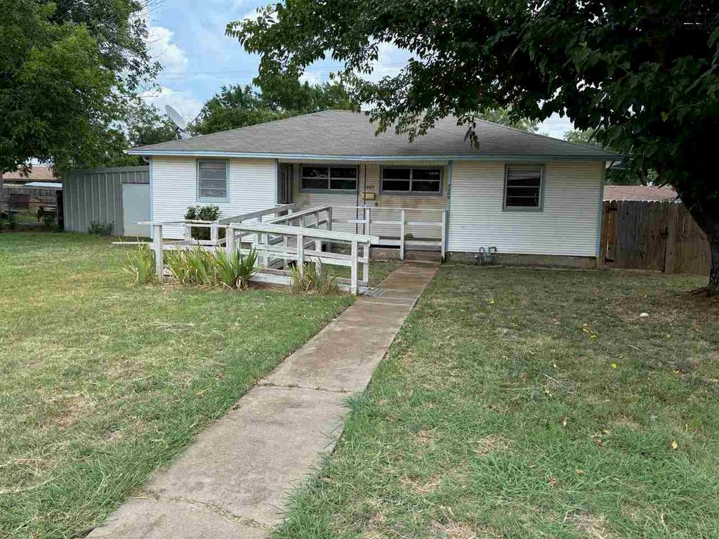 4009 BOREN AVENUE, Wichita Falls, TX 76308