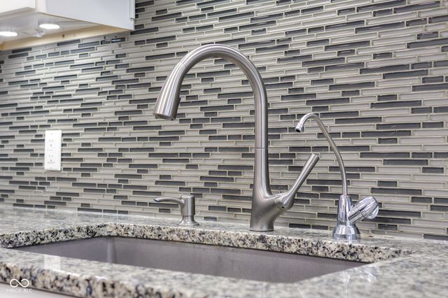 641 Terrace Lake Drive, Columbus, IN 47201