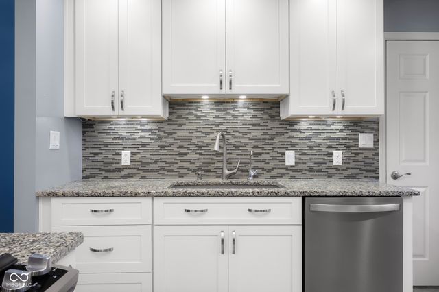 641 Terrace Lake Drive, Columbus, IN 47201