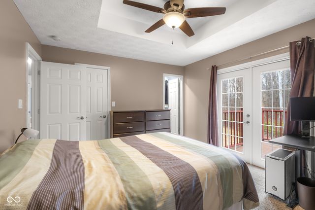 641 Terrace Lake Drive, Columbus, IN 47201