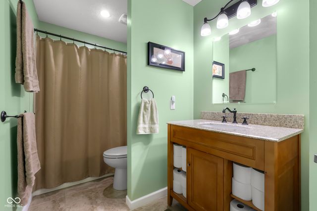 641 Terrace Lake Drive, Columbus, IN 47201