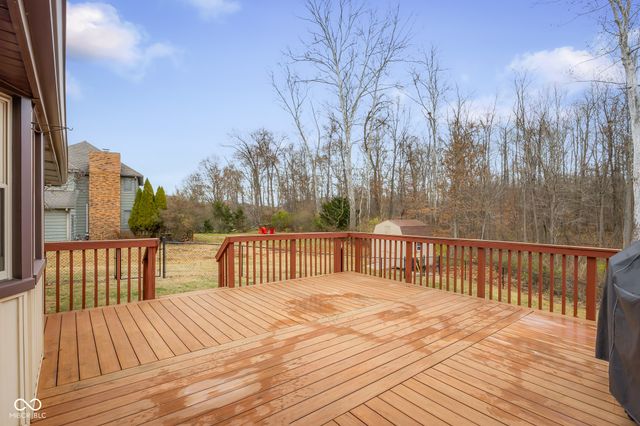 641 Terrace Lake Drive, Columbus, IN 47201