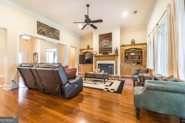 711 Latrobe Way, Macon, GA 31220