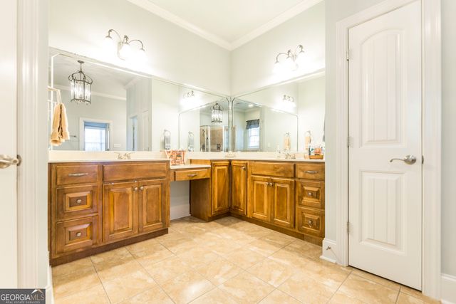 711 Latrobe Way, Macon, GA 31220