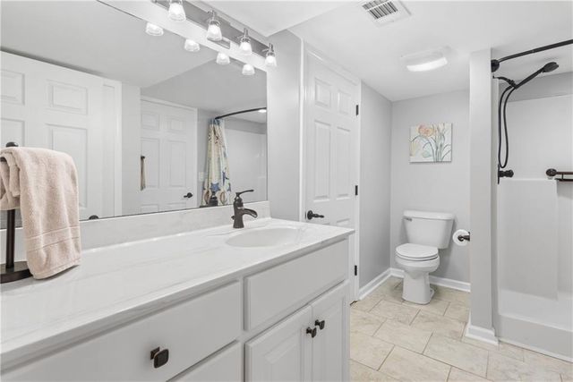 2303 Fenhurst Place, Atlanta, GA 30338