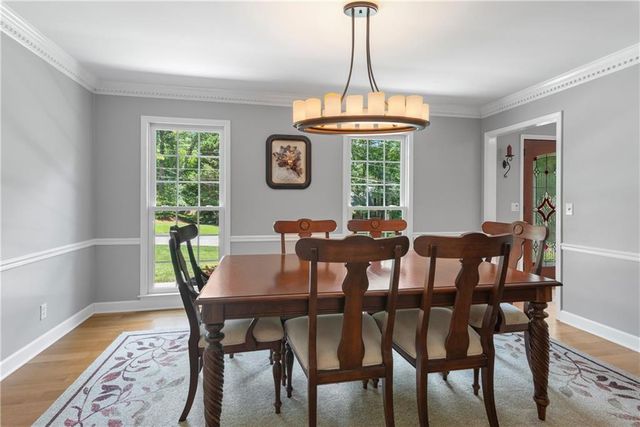 2303 Fenhurst Place, Atlanta, GA 30338