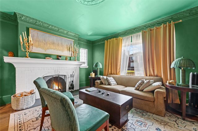 17560 Stoepel Street, Detroit, MI 48221