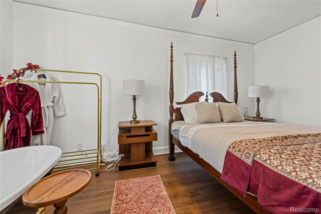 17560 Stoepel Street, Detroit, MI 48221