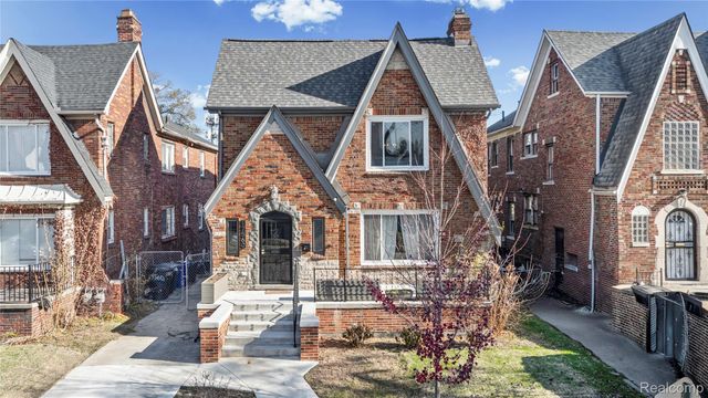 17560 Stoepel Street, Detroit, MI 48221