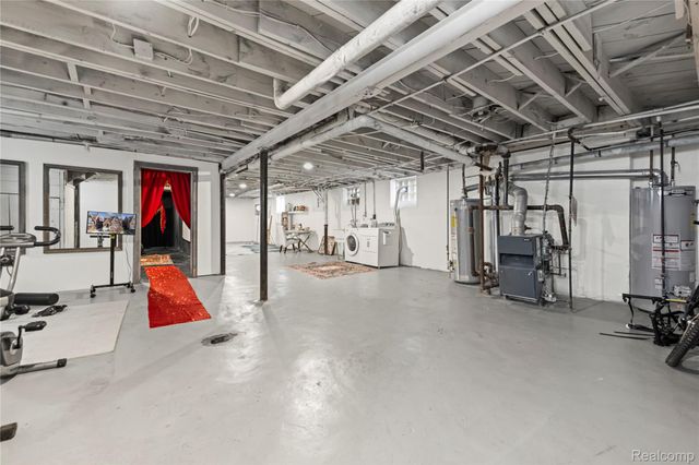 17560 Stoepel Street, Detroit, MI 48221