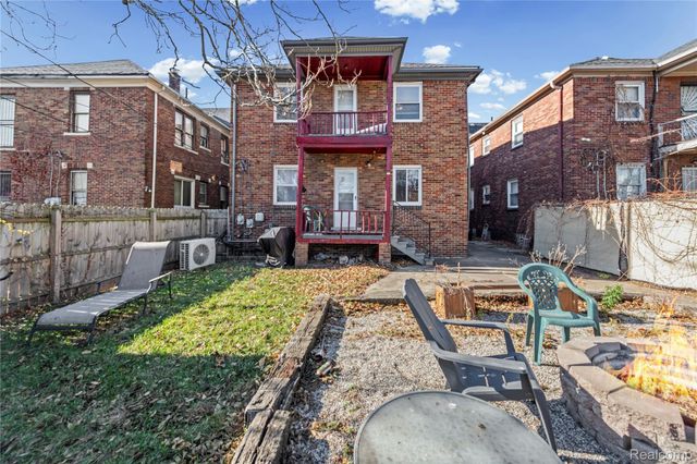 17560 Stoepel Street, Detroit, MI 48221