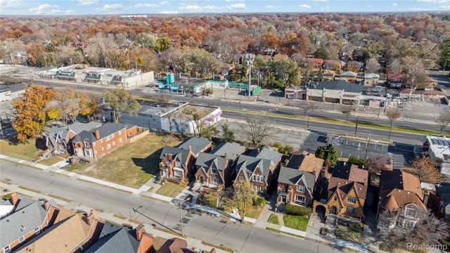 17560 Stoepel Street, Detroit, MI 48221