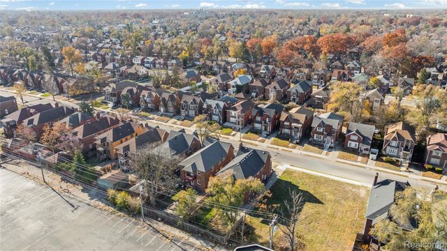 17560 Stoepel Street, Detroit, MI 48221