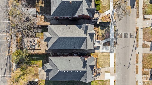 17560 Stoepel Street, Detroit, MI 48221