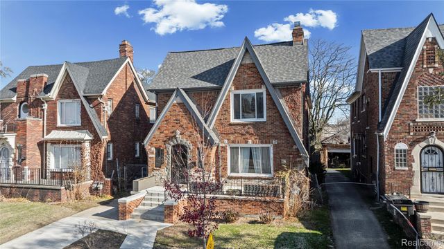 17560 Stoepel Street, Detroit, MI 48221