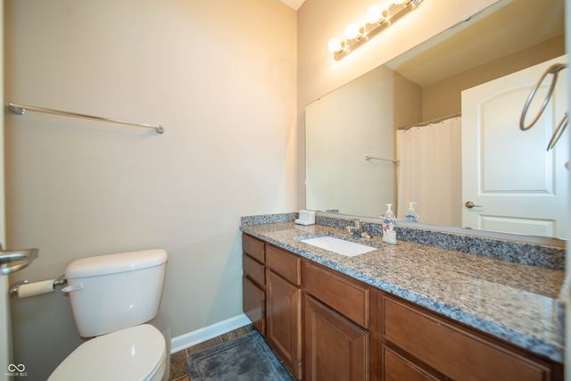 3190 S Courtney Drive, New Palestine, IN 46163
