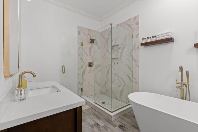 2011 E 12th Street, Chattanooga, TN 37404